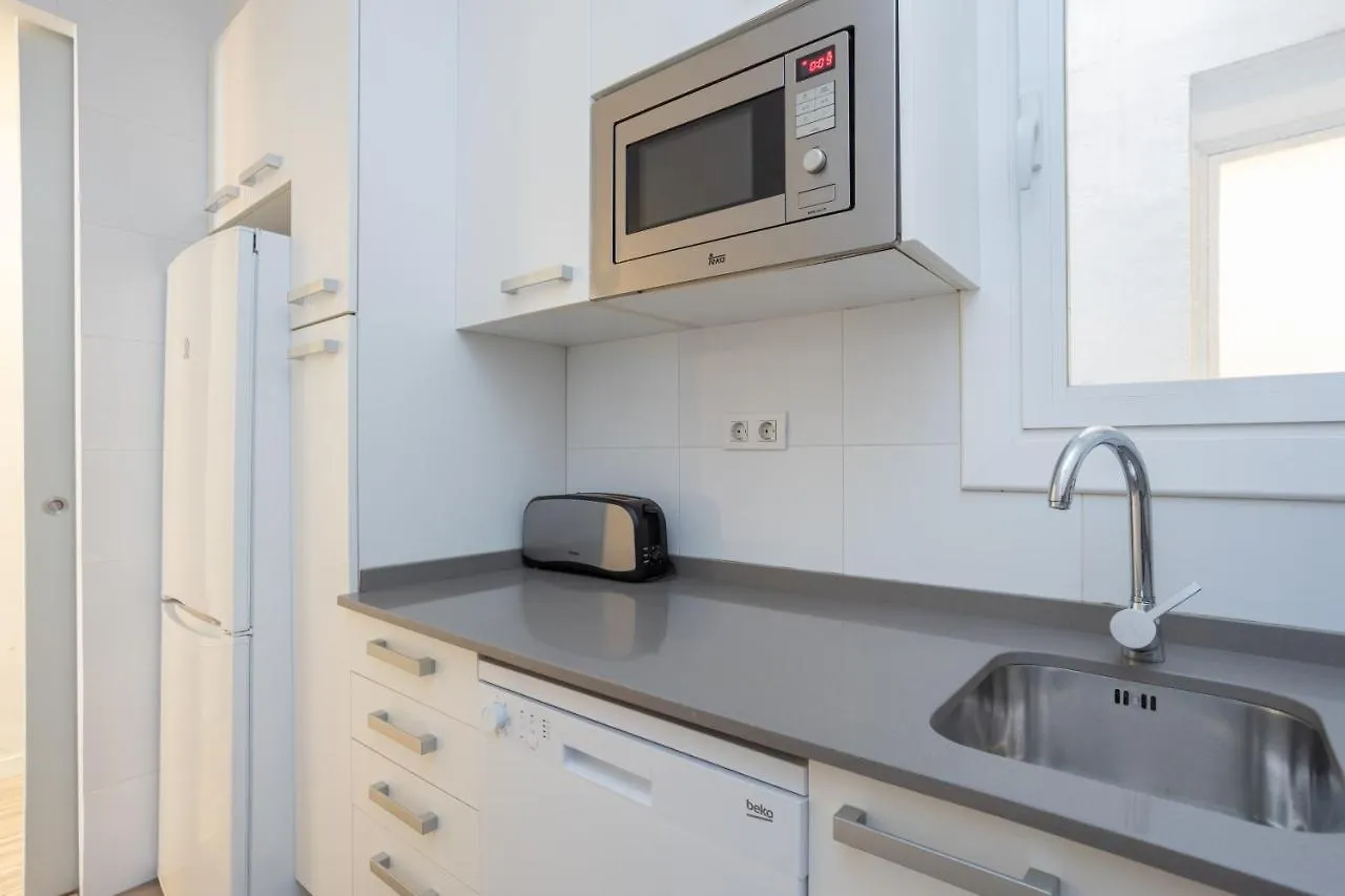 Apartment Aparteasy - Casanova Elegance Barcelona
